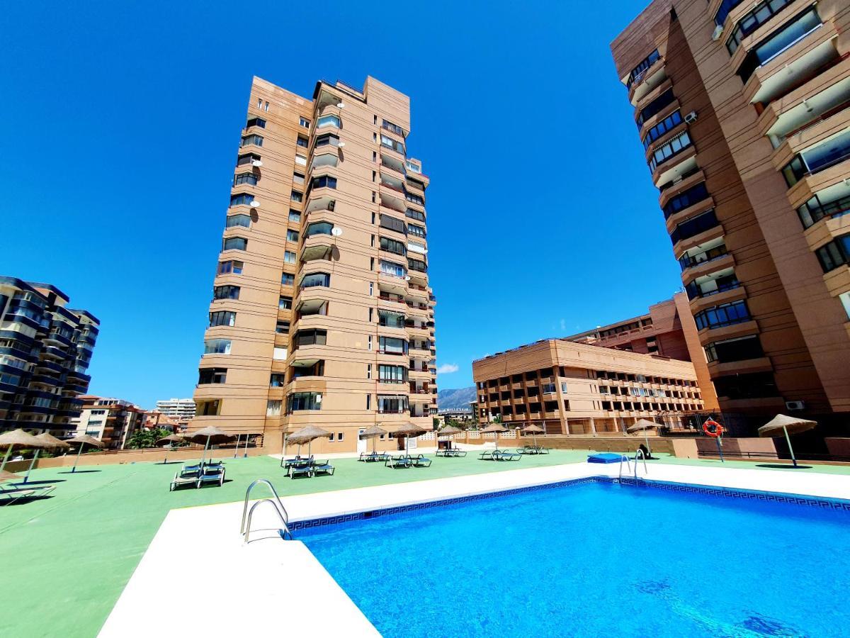 Appartement Marina Tower à Fuengirola Extérieur photo