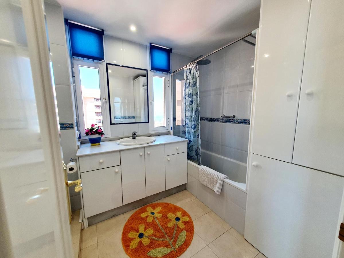 Appartement Marina Tower à Fuengirola Extérieur photo