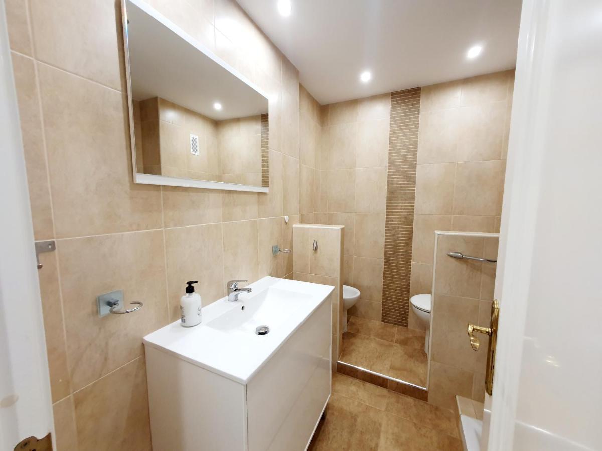 Appartement Marina Tower à Fuengirola Extérieur photo